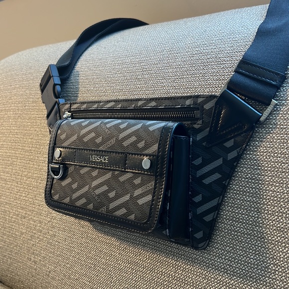 Versace unisex la Greca leather logo monogram all over sling or belt bag NEW - Picture 6 of 11